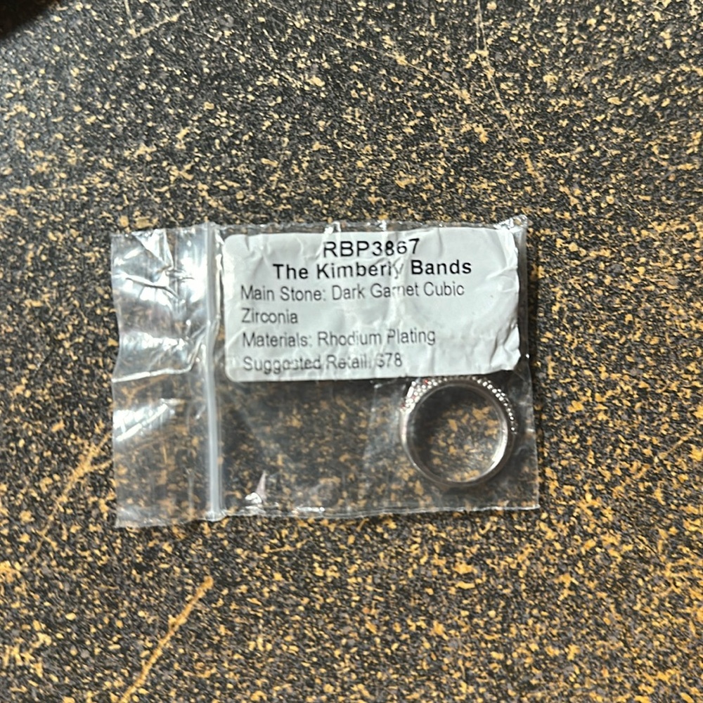 Dark Garnet size 5